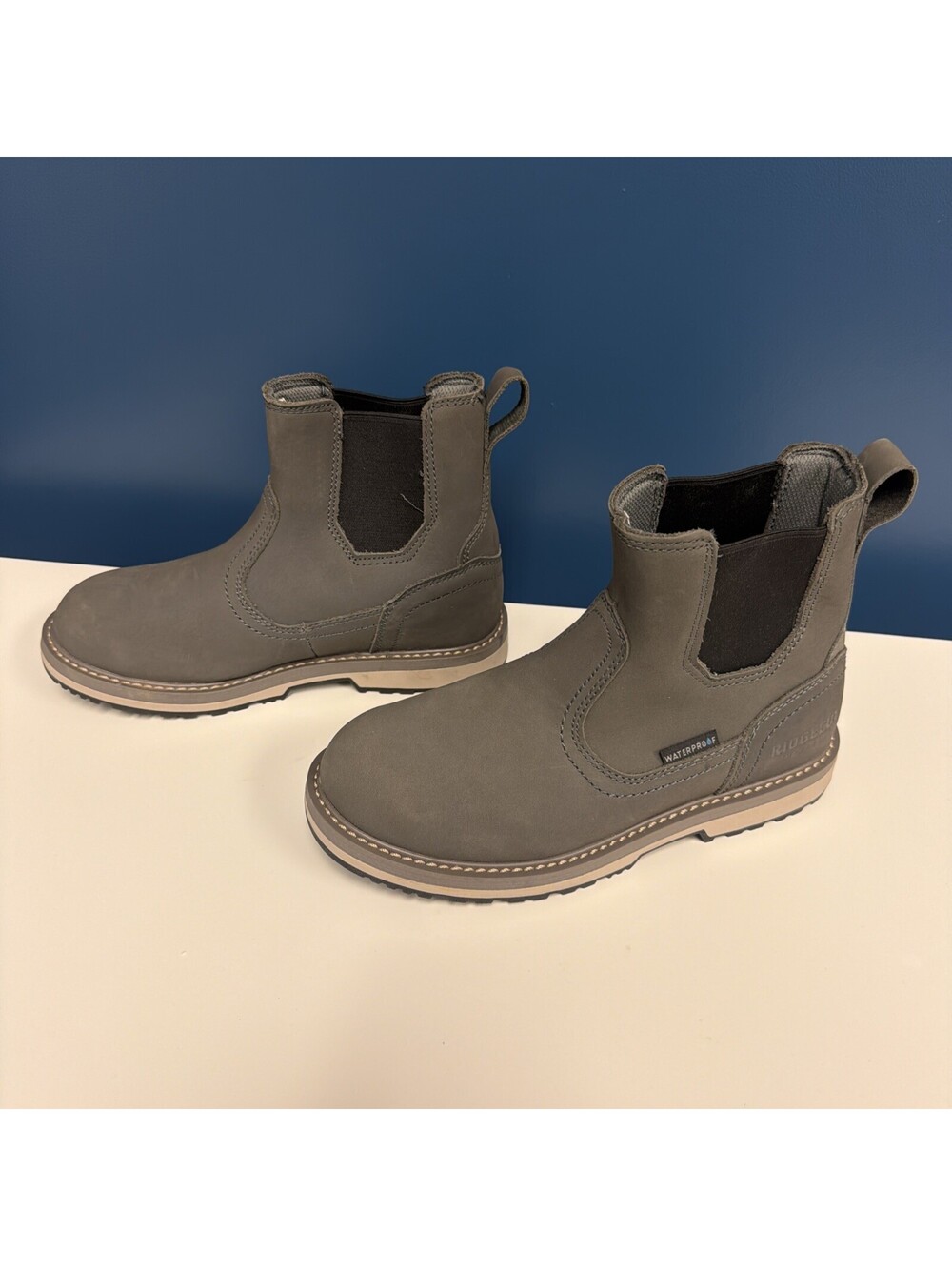 Ridgecut Homesteader Gray Slip On Boots Oil & Slip Resistant Size 7 7M YWF-2202*